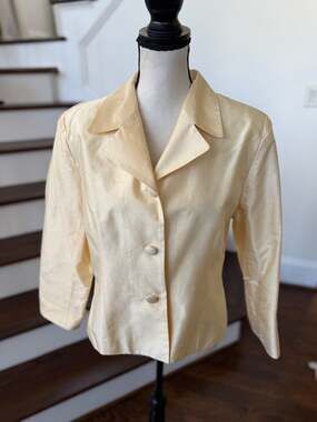 90s Vintage Silk Butter Yellow Minimalist Fitted Structured Blazer